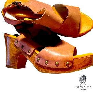 Kor-Ease Studded Peep Toe Wooden Clog Sandals Size EU 36.5/US 6